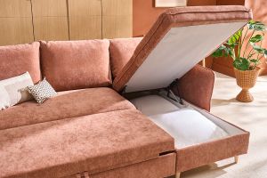 Canapé d'angle convertible réversible avec coffre 3-4 places en tissu effet velours terre brûlée et bois clair DRISS
