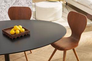 Table à manger design noire ovale L170 cm HALIA