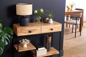 Lampe à poser noire en céramique mate et abat-jour en raphia H35 cm ROCHA