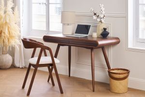 Chaises vintage empilables en bois teinté noyer et tissu effet laine bouclée blanc (lot de 2) LOVA