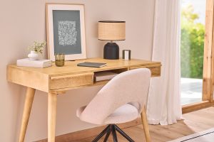 Lampe à poser noire en céramique mate et abat-jour en raphia H35 cm ROCHA