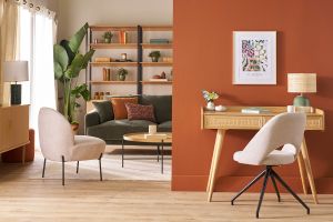 Chaise pivotante 360° en tissu effet velours texturé beige et métal noir COSETTE