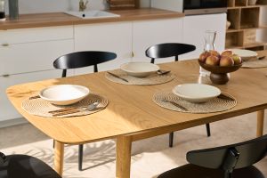 Table extensible rallonges intégrées rectangulaire en bois clair chêne L180-220 cm EGO