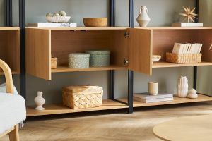 Bibliothèque étagère avec rangement fermé finition bois clair chêne et métal noir L94 cm FLEA