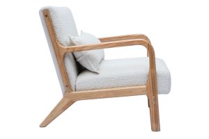 Fauteuil scandinave en tissu effet laine bouclée blanc et bois clair massif DERRY