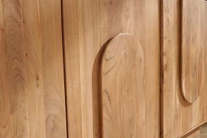 Buffet en bois massif gravé 3 portes L160 cm ARK