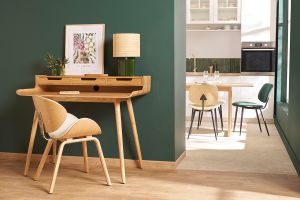 Chaise design noir et bois foncé noyer WALNUT