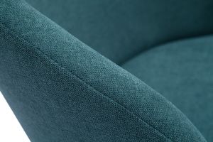 Skandinavische Stühle aus entenblauem Stoff mit Samteffekt und hellem Massivholz (2er-Set) VANITY