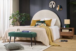 Table de chevet bois foncé noyer SUVA
