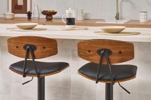 Tabourets de bar design réglables noir et bois foncé (lot de 2) VASCO