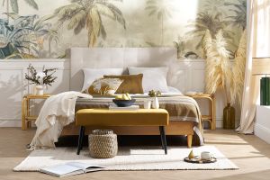 Banc design capitonné en tissu velours bronze et métal noir L96 cm GUESTA