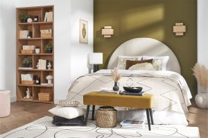 Banc design capitonné en tissu velours bronze et métal noir L96 cm GUESTA