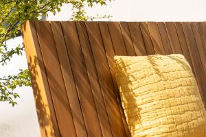 Gartenbank aus Massivholz TIDAK