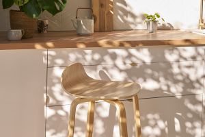 Tabourets de bar scandinaves bois chêne H68 cm (lot de 2) OBRA