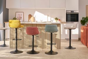 Tabourets de bar réglables pivotants 360° en tissu effet velours texturé beige et métal noir (lot de 2) BOOST