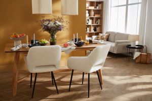 Chaises en tissu effet laine bouclée blanc cassé et métal noir (lot de 2) LAURETTE