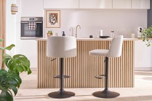 Sgabelli da bar regolabili in tessuto effetto velluto testurizzato beige e metallo nero (set di 2) MONTI