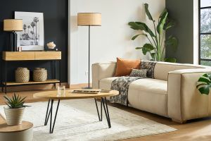 Canapé design 3 places en tissu effet velours beige naturel et bois clair COBAIN