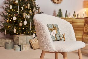 Chaises scandinaves en tissu effet laine bouclée blanc cassé et bois clair massif (lot de 2) VANITY