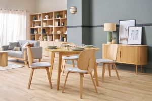 Chaises scandinaves en bois clair et tissu gris clair (lot de 2) BECK