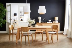 Chaises vintage en bois clair chêne et tissu beige (lot de 2) LUCIA