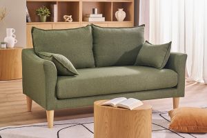 Canapé scandinave 2 places en tissu vert kaki et bois clair KATE