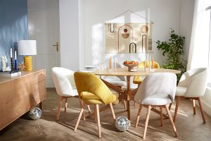 Table à manger design ovale chêne L160 cm DIELLI