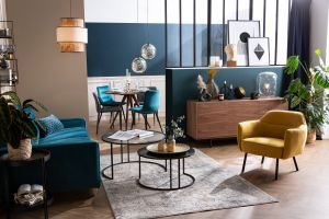 Fauteuil design en tissu effet velours gris foncé et métal noir LAURENS