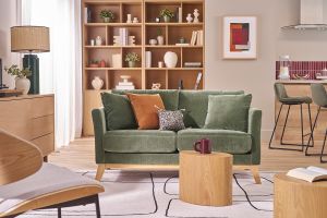 Canapé scandinave déhoussable 2 places en tissu effet velours vert kaki et bois clair OSLO