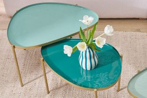 Tables basses gigognes laquées vert-cyan et vert (lot de 3) ZURIA