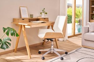 Chaise de bureau à roulettes design en tissu gris clair, bois clair et acier chromé CURVED
