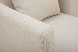 Fauteuil scandinave déhoussable en tissu beige et bois clair OSLO