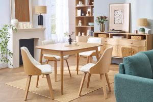 Chaise design blanc et bois clair FLUFFY