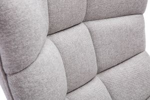 Fauteuil scandinave en tissu effet velours texturé gris clair et bois clair BRODY