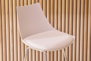 Tabourets de bar design blancs 65 cm (lot de 2) JUNE