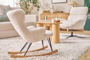 Rocking chair enfant en tissu effet peau de mouton blanc, métal noir et bois clair SHAUN