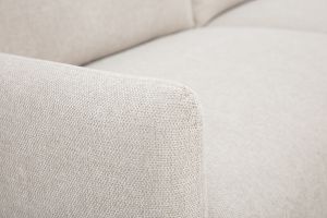 Canapé design 3 places en tissu effet velours texturé beige et bois clair BONO