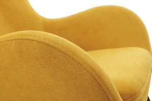 Rocking chair scandinave en tissu effet velours jaune moutarde, métal noir et bois clair ESKUA