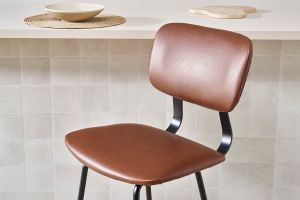 Tabourets de bar vintage marron clair avec pieds métal 65 cm (lot de 2) LAB