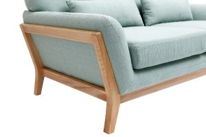 Canapé scandinave 2 places en tissu vert lagon et bois clair YOKO