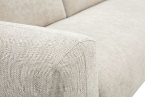 Divano angolare destro 3 posti con poggiatesta regolabili in tessuto effetto velluto testurizzato beige e legno chiaro HORACIO