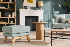 Pouf repose-pieds déhoussable scandinave en tissu vert lagon et bois clair OSLO