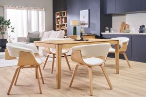 Chaise scandinave blanc et bois clair OKTAV