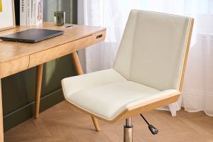 Chaise de bureau à roulettes design blanc, bois clair et acier chromé MELKIOR