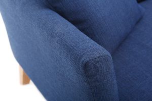Canapé scandinave déhoussable 2 places en tissu bleu foncé et bois clair OSLO