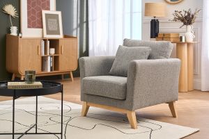 Fauteuil scandinave déhoussable en tissu gris clair et bois clair OSLO