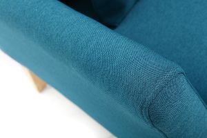 Fauteuil scandinave déhoussable en tissu bleu canard et bois clair OSLO