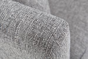 Canapé scandinave déhoussable 3 places en tissu gris clair et bois clair OSLO