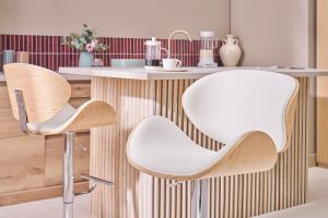 Sgabello da bar design bianco e legno chiaro WALNUT