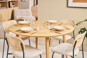 Table à manger ronde frêne D120 cm LIVIA